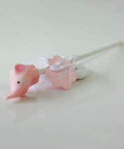 crayon elephant rose