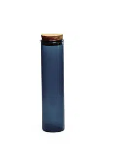 éprouvette tube en verre bleu